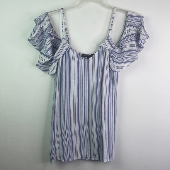 Supply & Demand Size Medium Blue & White Off the Shoulder Swing Top with Strap - Picture 4 of 10